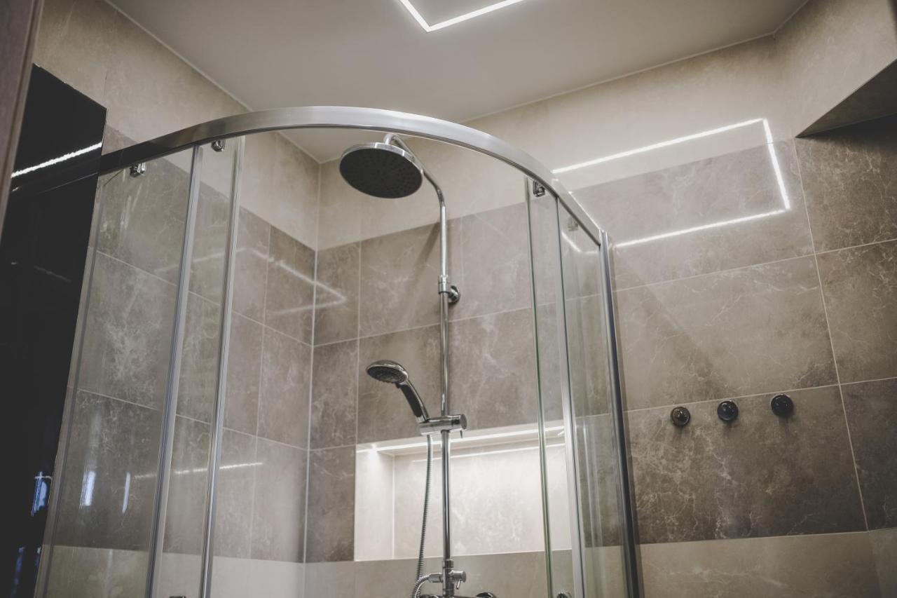 Apartament Gdynia Glowna Z Tarasemアパートメント エクステリア 写真