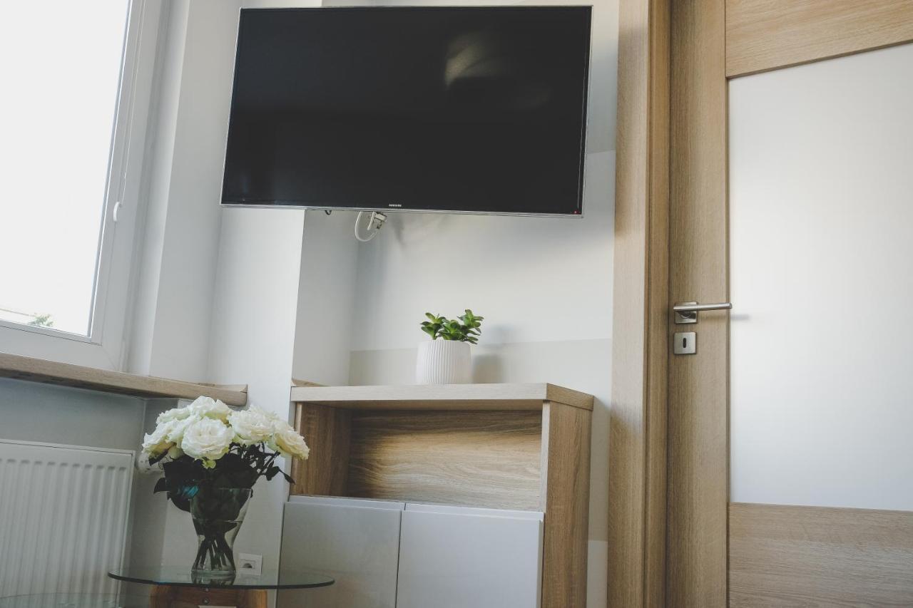 Apartament Gdynia Glowna Z Tarasemアパートメント エクステリア 写真